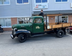 Behöver ni service på er skylt eller kanske bara flytta den till en annan plats?